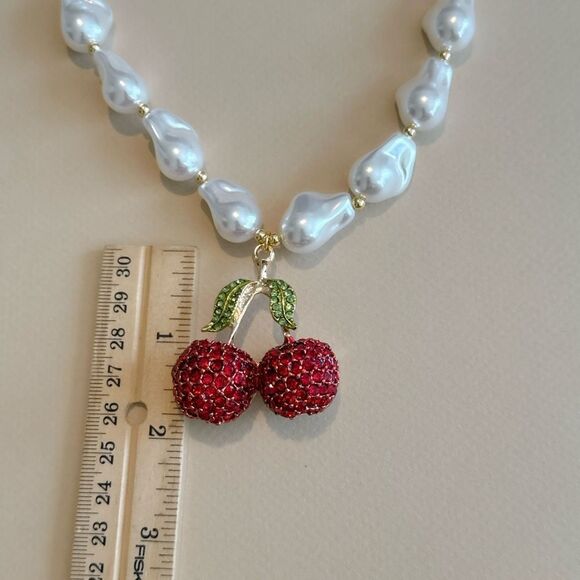 Elegant Pearl Necklace with Cherry Pendant N1490 - Picture 4 of 4